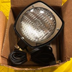 Super 8 Sealed Beam Movie Light Atlas Warner