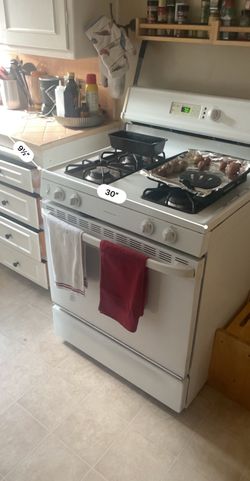 Gas Stove - works great!