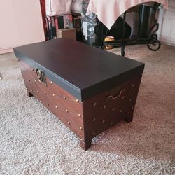Coffee Table/ Chest