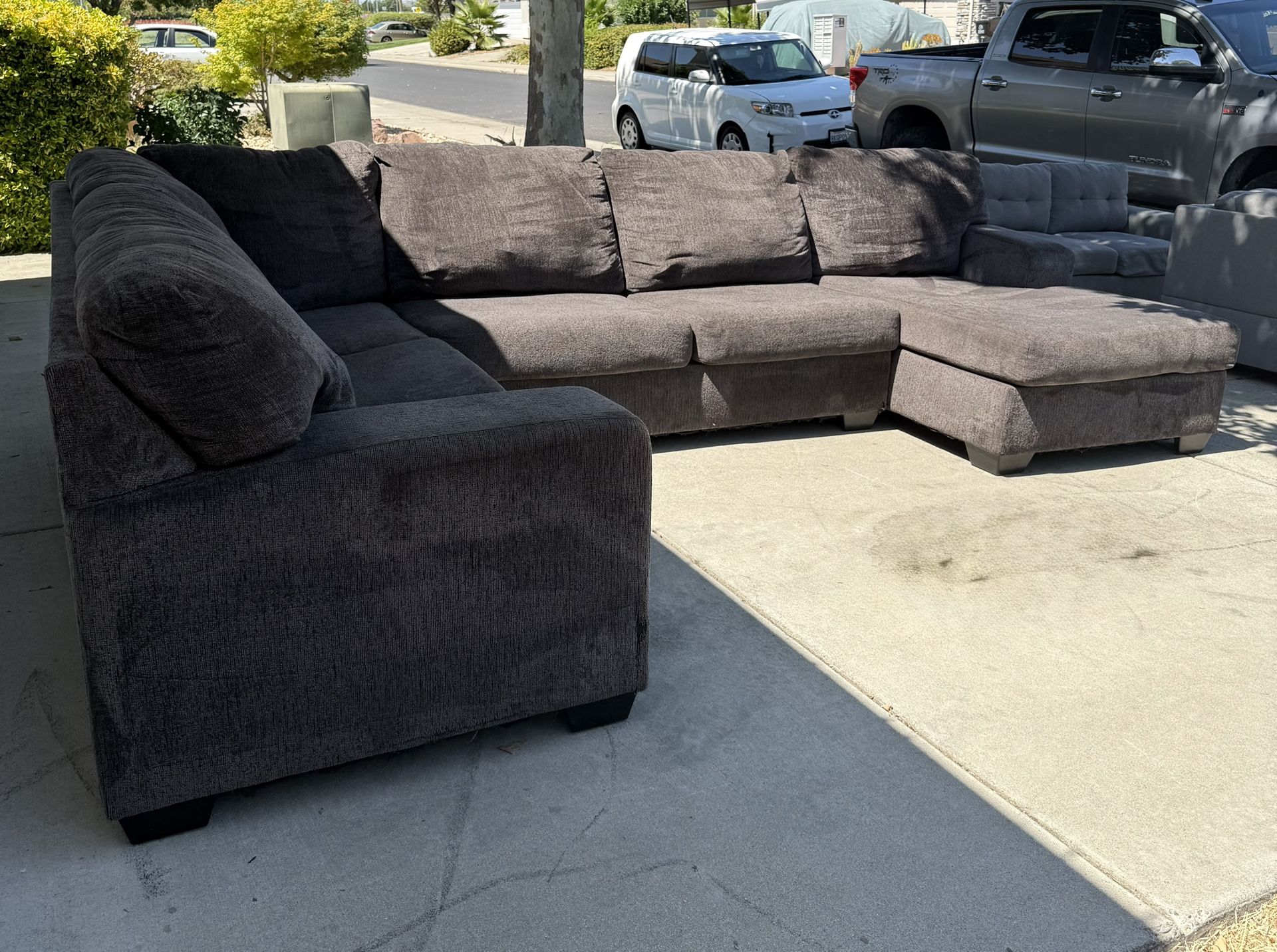 Dark Gray Sectional Couch - Ashley’s 