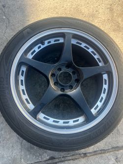 KUMHO tires 4 lugs 925/45ZR17