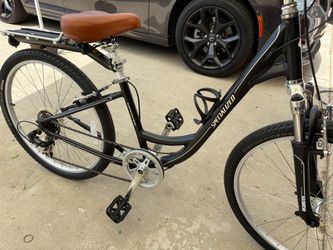 Specialized hybrid 21 speed in excellent shape