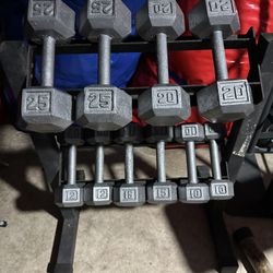 Full dumbbell rack, full of dumbbells