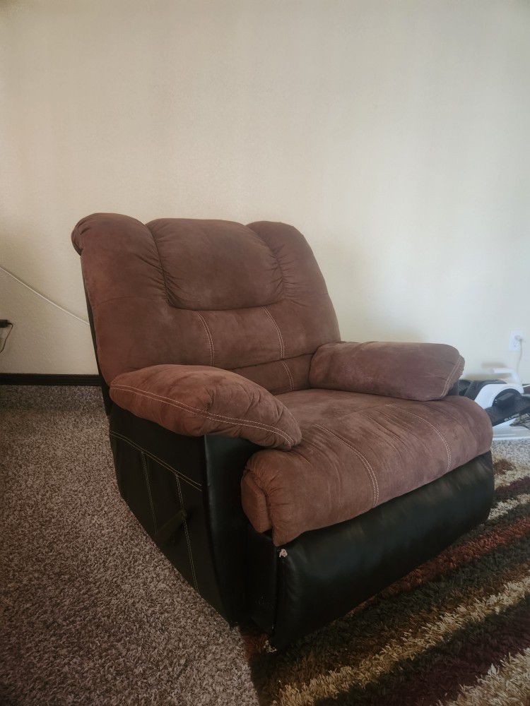 Cozy Sofa Recliner Chair With Leg Rest

