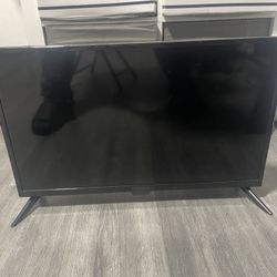 INSIGNIA LED TV / Televisión de color LED dts® TruSurround Energy Verified Model / modelo: NS-24DF310NA21 Rating / Entrada: 120V-, 60Hz,