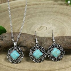 EMERY ROSE Turquoise Pendant Necklace & Drop Earrings