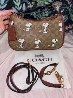 Coach x snoopy Teri shoulder bag