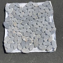Sliced pebble ash tumbled mosaic tile (9.7sq ft)