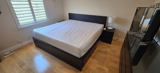 King Bedroom Set