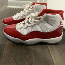 Jordan 11 (cherry Red)