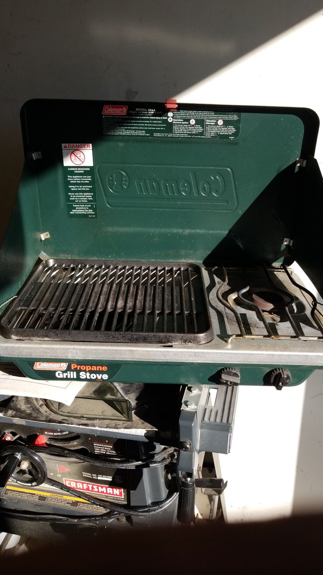 Coleman gas grill