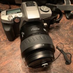 Minolta SLR cameras bundle