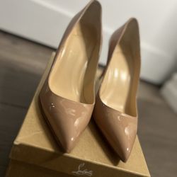 Christian Louboutin Pigalle 85 Patent-leather Pumps 
