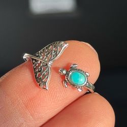 Turtle & Whale Tail 🐢🐳 Blue Stone Ring  925 Sterling Silver size ( 8 - 8 1/2 )