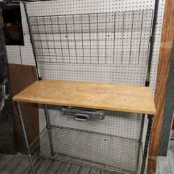 Baker's Rack With Cd Player