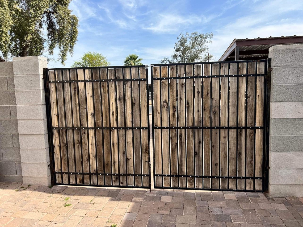 RV gate 10ft