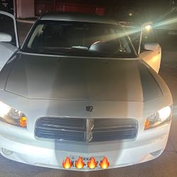 2010 Dodge Charger SXT