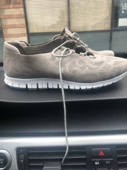 Cole HAAN 