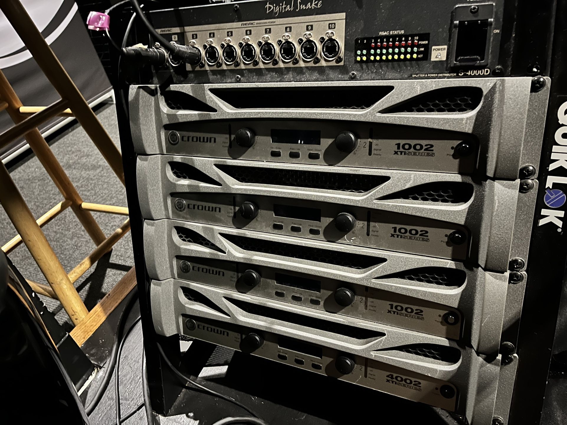 3 Crown Audio XTI1002 XTi 2 Series 1.4kW Amplifier W/ DSP