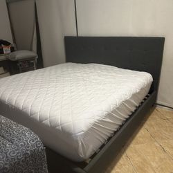 King Bed Frame Metal Frame And Box Spring 