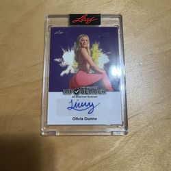 olivia dunne pop century influencer autograph card