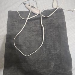 Very gently used heating pad