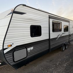 2021 Jayco 30 foot Bunkhouse trailer with Solar sleeps 10 delivered/set up