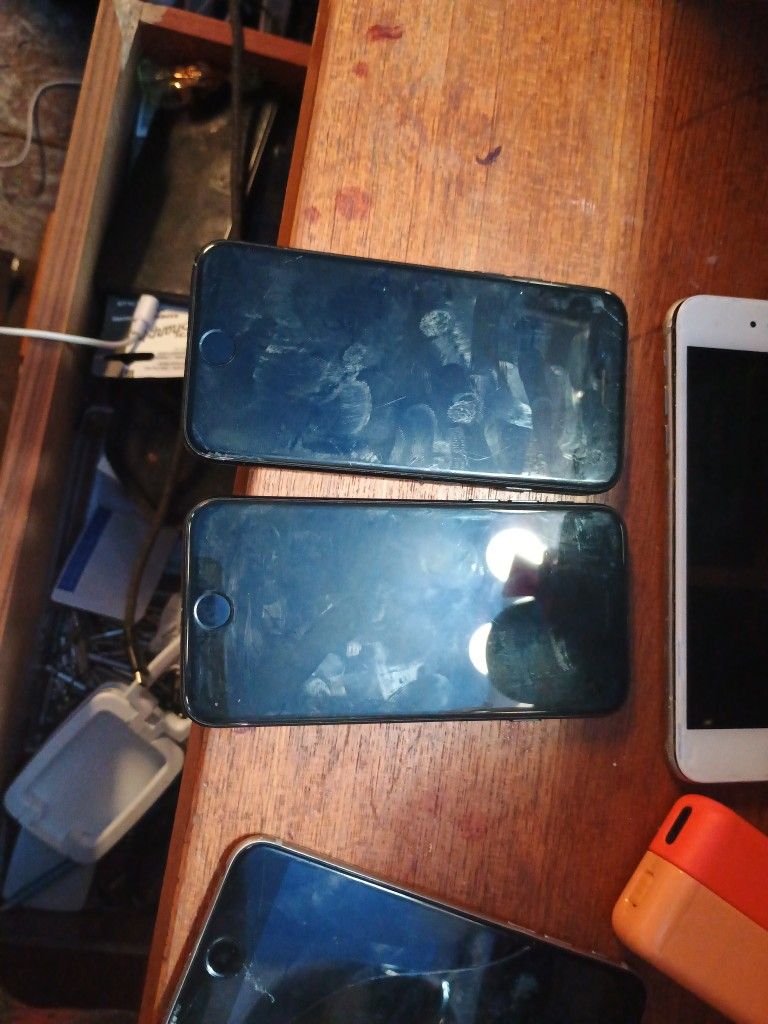 iPhone 7 Model Number A 1660