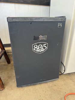 Mini refrigerator
