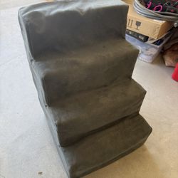 Dog stairs