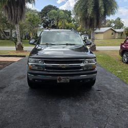 2004 Suburban 2500 4x4