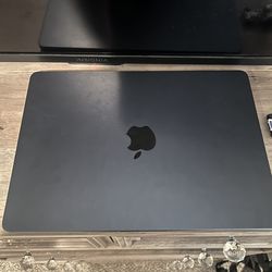 MacBook Air M2