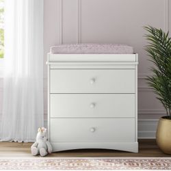 Delta children skylar discount 3 drawer dresser