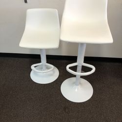 2 Pc Swivel Bar Stools 