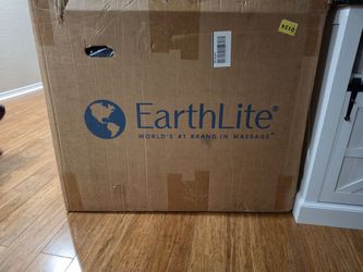 EARTHLITE Portable Massage Table Package AVALON – Reiki Endplate, Premium Flex-Rest Face Cradle & Strata Cushion, Carry Case (30”x73”)