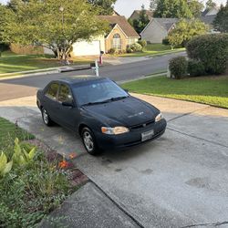 2000 Toyota Corolla