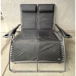 ULINE Double Gravity Chair Like New 