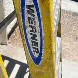 8 Ft Ladder 