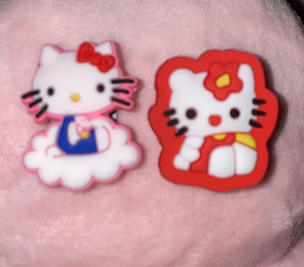 hello Kitty gibbets for crocs🥰 charms