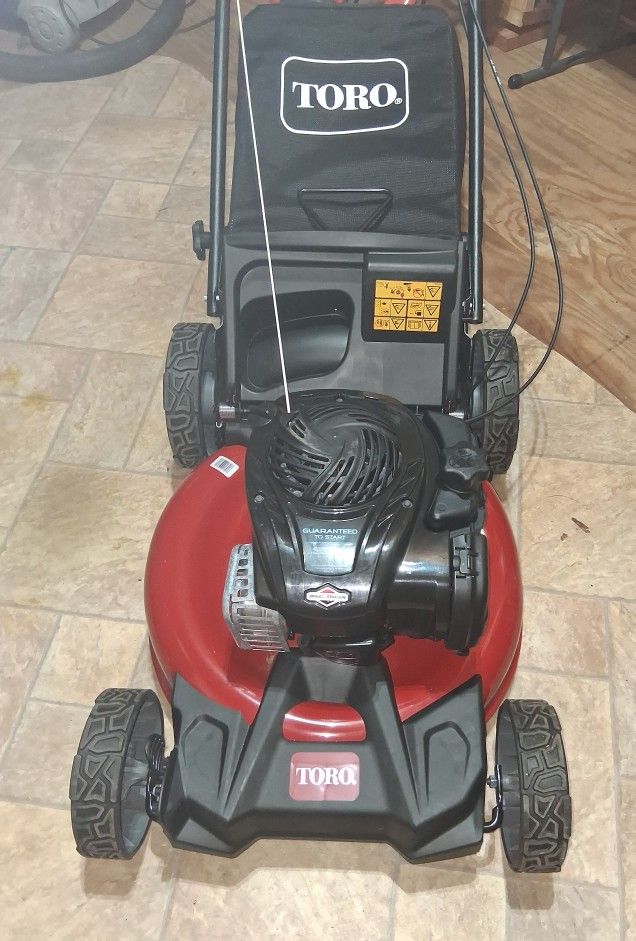 TORO SELF PROPELLED MOWER