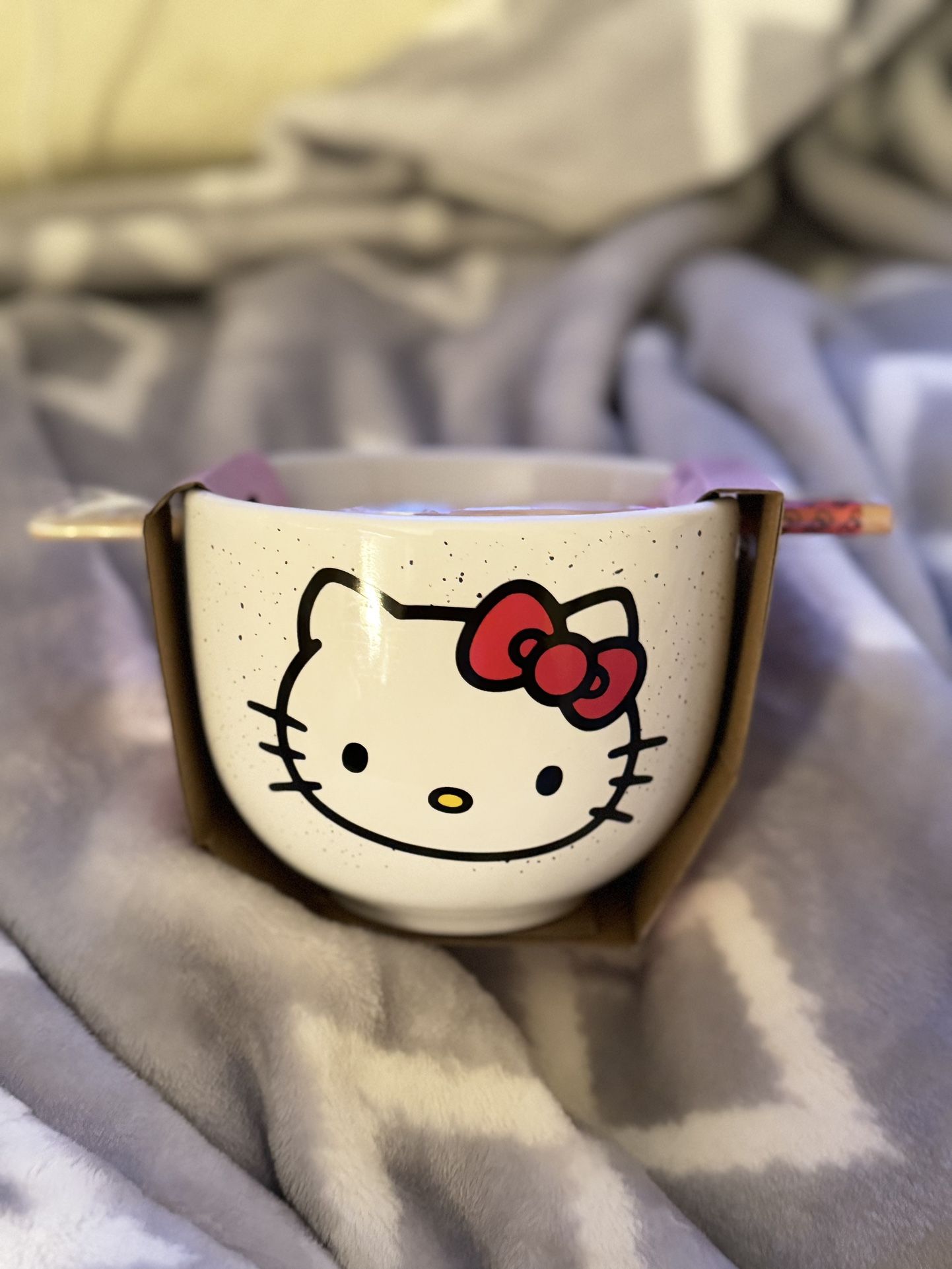 Hello Kitty Ceramic Bowl With Chopsticks