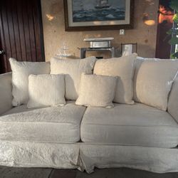 White couch 