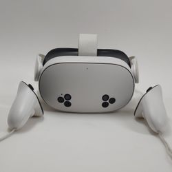 Meta Quest 3S 128GB Standalone All-in-One VR Headset P97