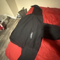 Essentials black hoodie oversized 