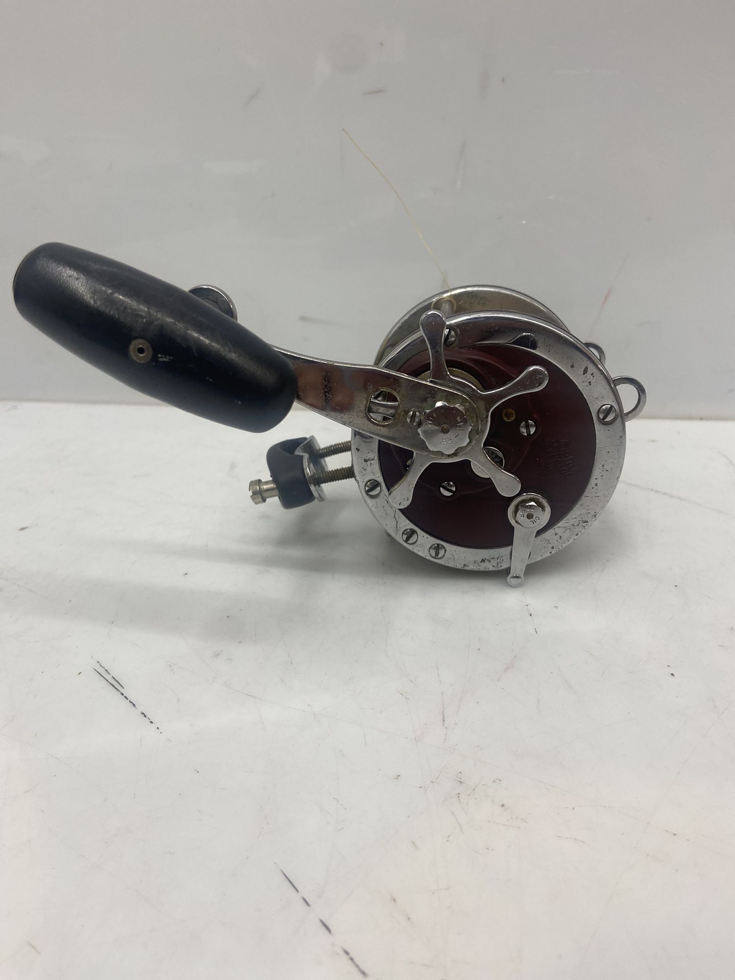 Penn Special Senator 4/0 113H. Reel