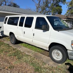 2010 Ford E 350 Cargo Van 
