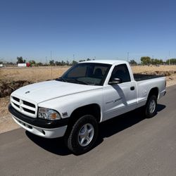 2000 Dodge Dakota