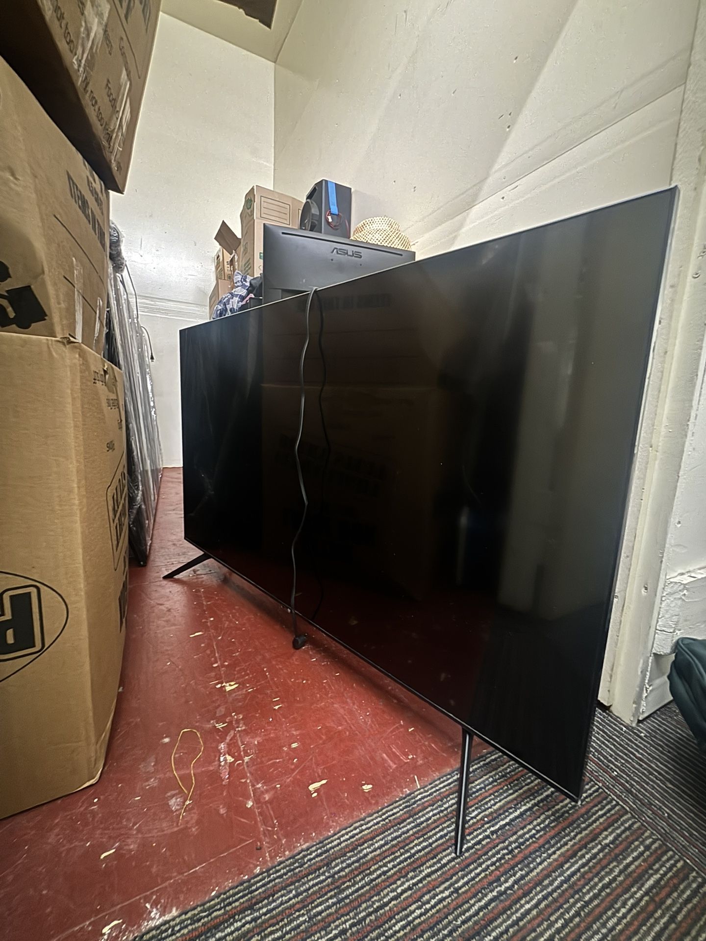 65 INCH SAMSUNG