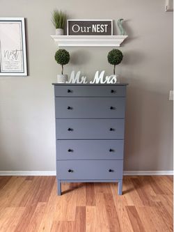 ✨🩶Adorable solid dresser🩶✨