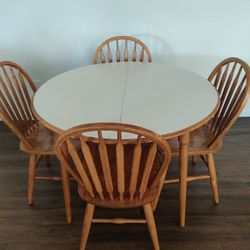 Classic Traditional Dining Table Set With Chairs